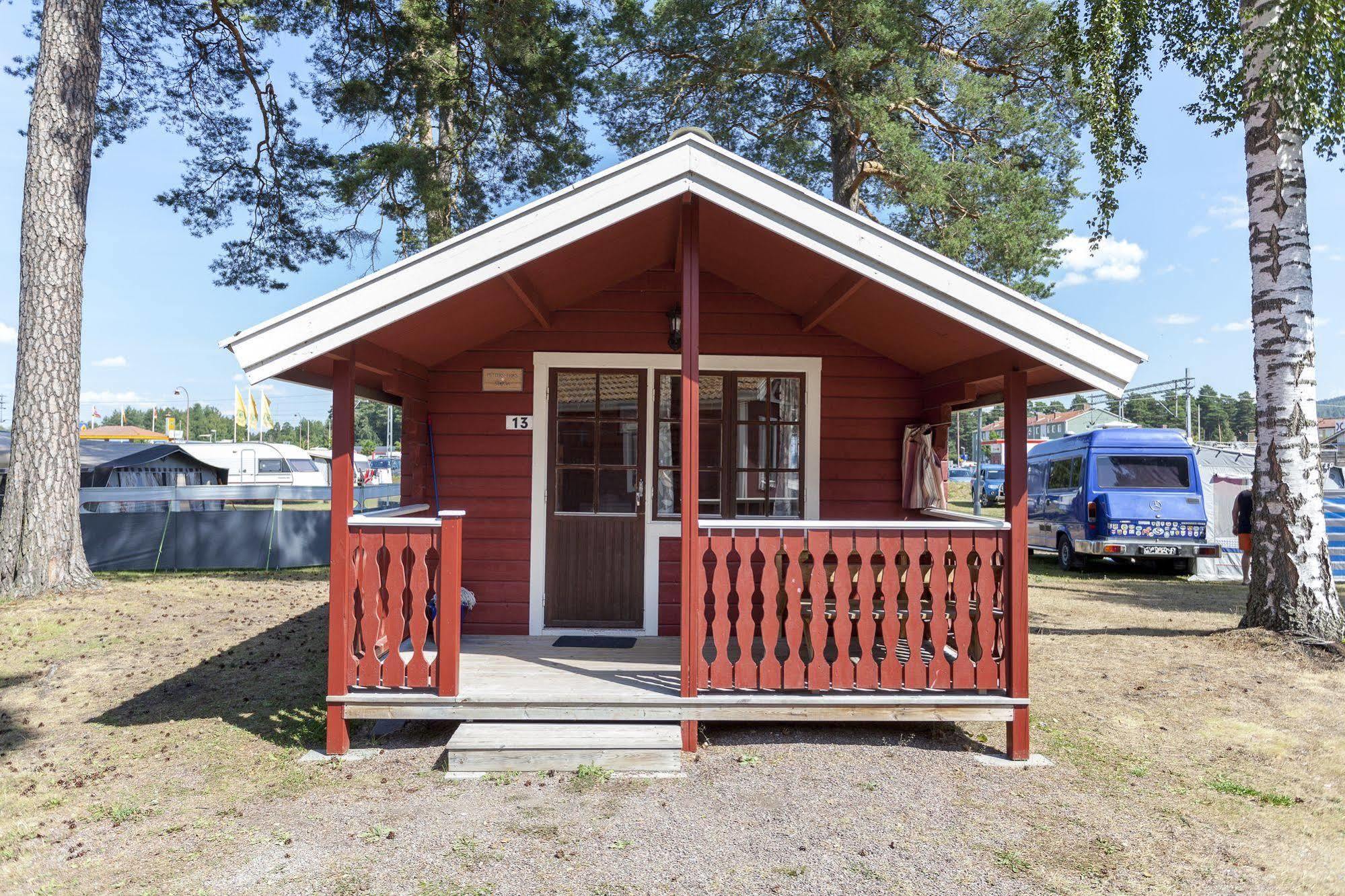 Отель First Camp Siljansbadet - Raettvik Экстерьер фото